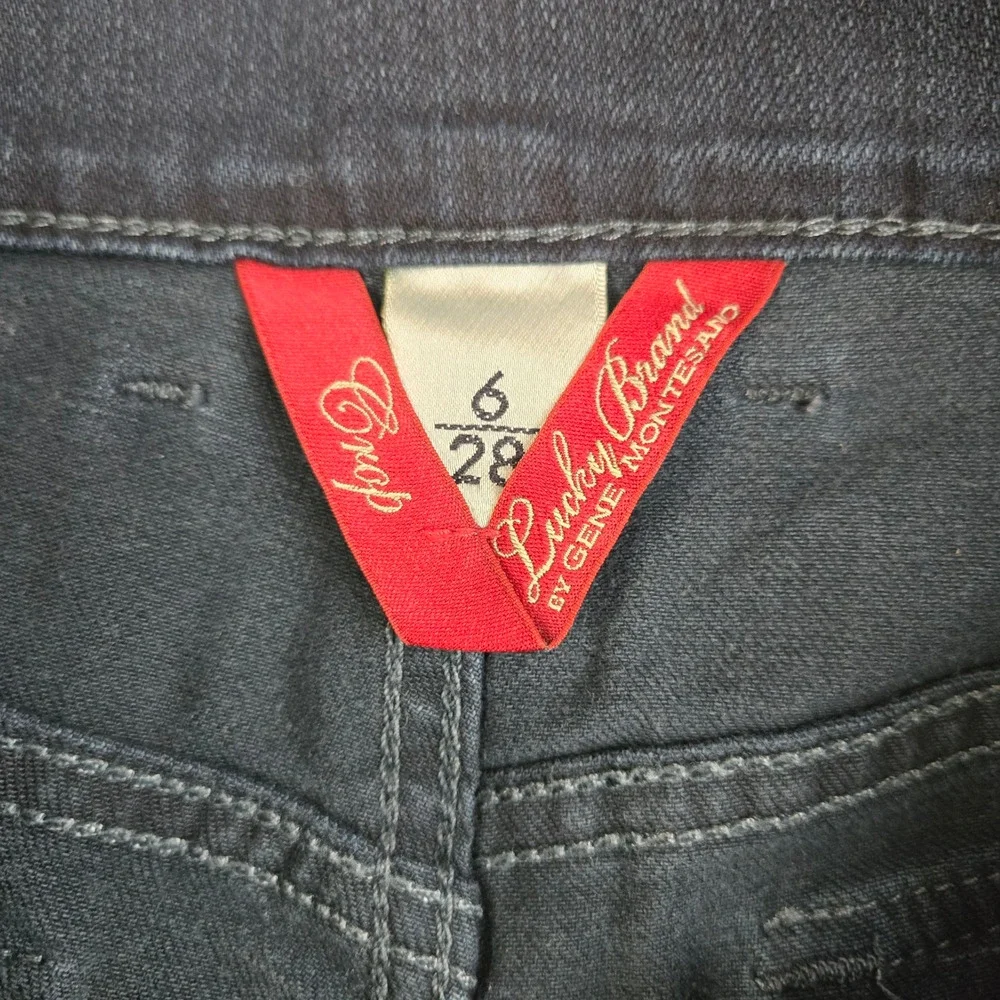 Y2K Lucky Brand Dark Wash Easy Rider Crop Mid Rise Wide Leg Jeans Size 6 / 28 - Picture 4 of 10